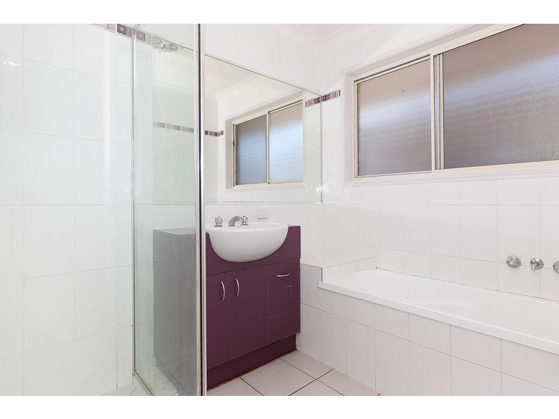 17 Pearse Street, Collingwood Park QLD 4301