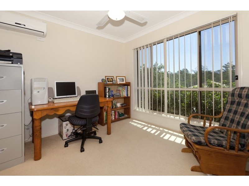 25 Yaggera Place, Bellbowrie QLD 4070