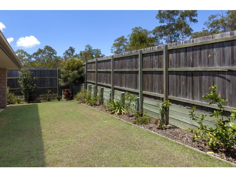25 Yaggera Place, Bellbowrie QLD 4070