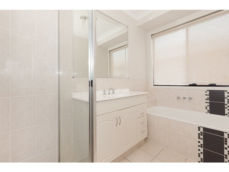 7 Tait Avenue, Redbank Plains QLD 4301