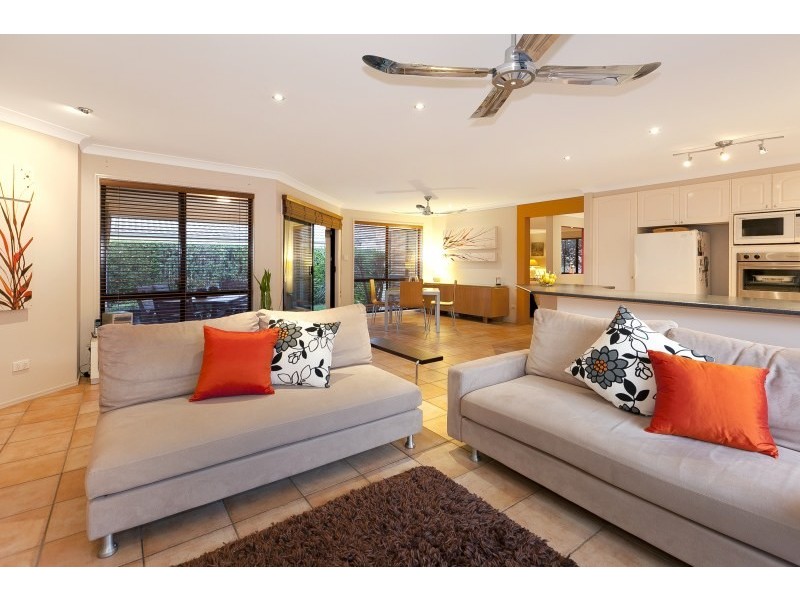 19 Cosby Place, Mcdowall QLD 4053