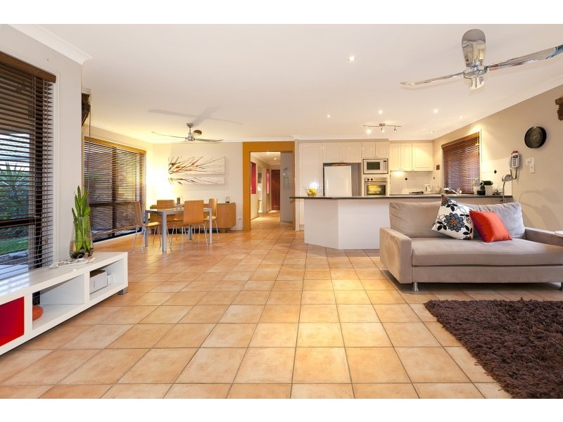 19 Cosby Place, Mcdowall QLD 4053