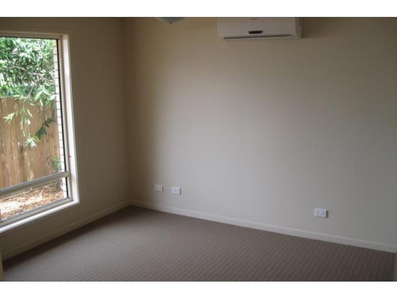 57 Vogel Road, Brassall QLD 4305