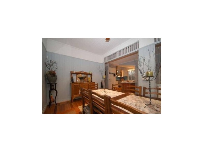 124 Abuklea Street, Newmarket QLD 4051