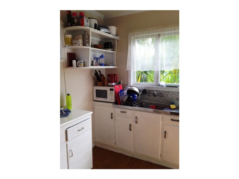 Unit 2/11 Baron Street, Greenslopes QLD 4120