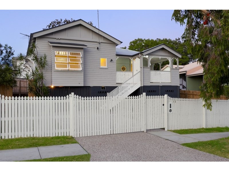 12 Arnott Street, Kedron QLD 4031