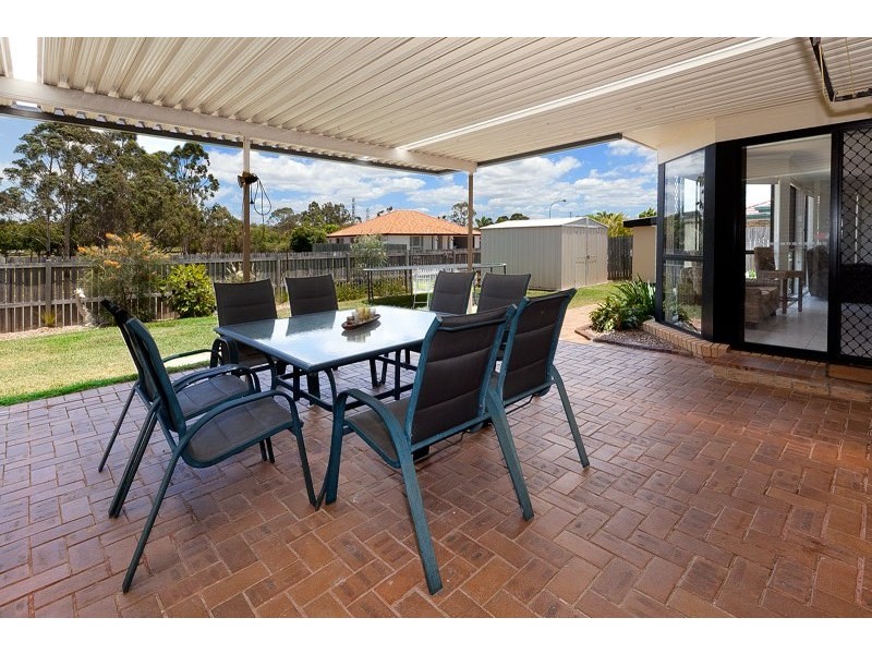 2 Melvina Place, Bracken Ridge QLD 4017