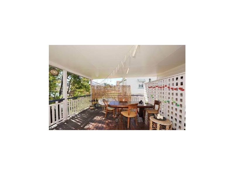 47 Dunellan Street, Greenslopes QLD 4120