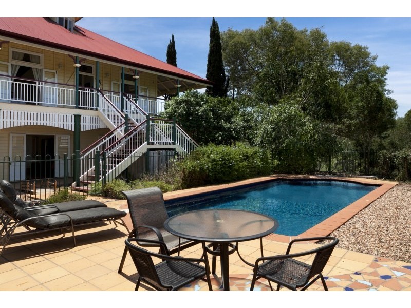 700 Grandview Road, Pullenvale QLD 4069