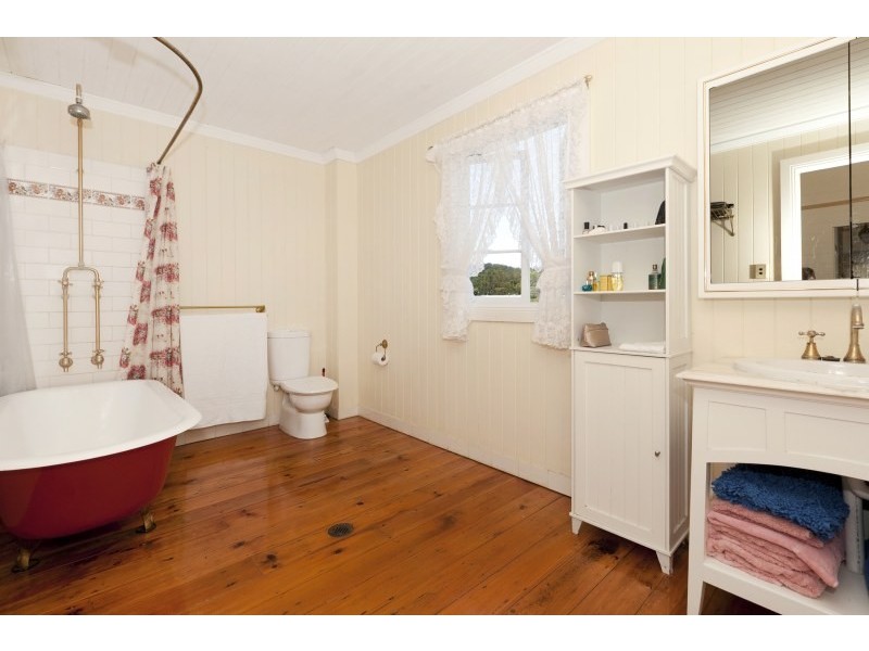 700 Grandview Road, Pullenvale QLD 4069