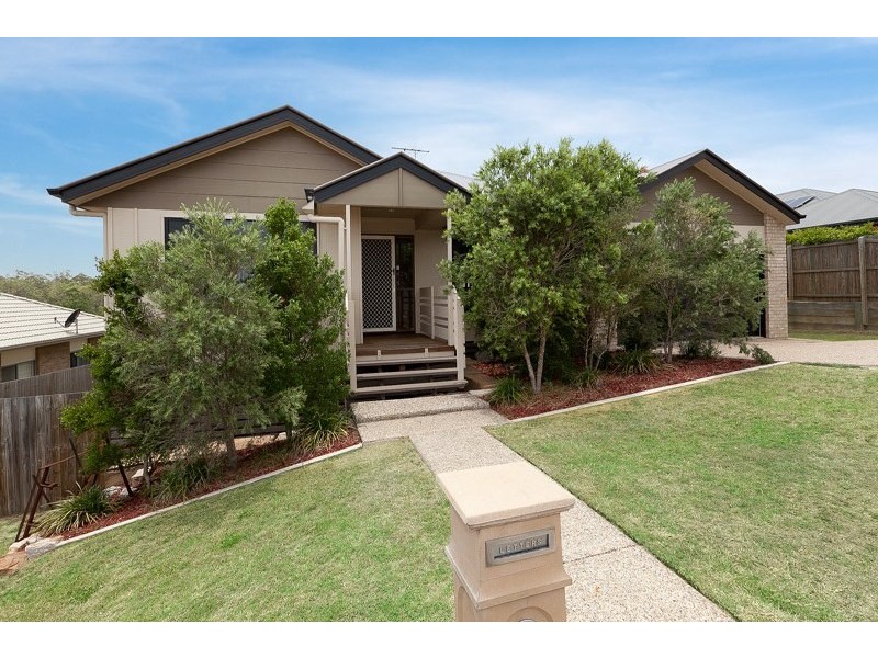 26 Carnarvon Avenue, Springfield Lakes QLD 4300