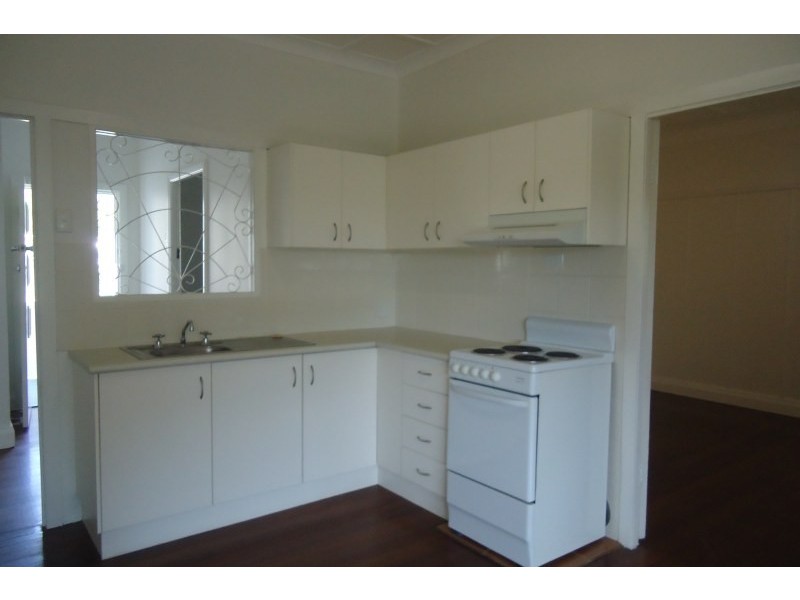 24 Pelham Street, Coorparoo QLD 4151