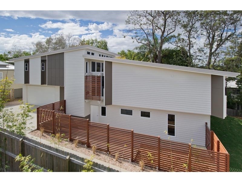 12 Thurlow Street, Newmarket QLD 4051