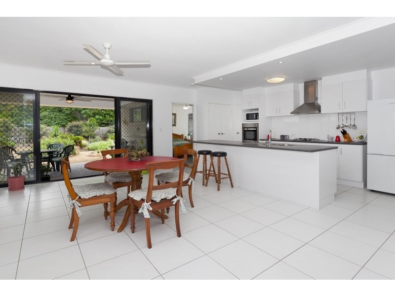 15 Lancewood Place, Moggill QLD 4070