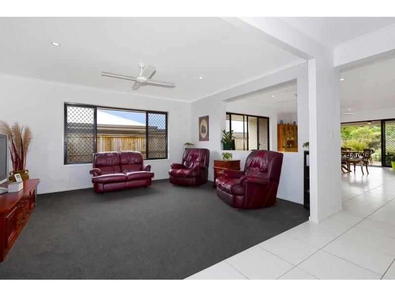 15 Lancewood Place, Moggill QLD 4070