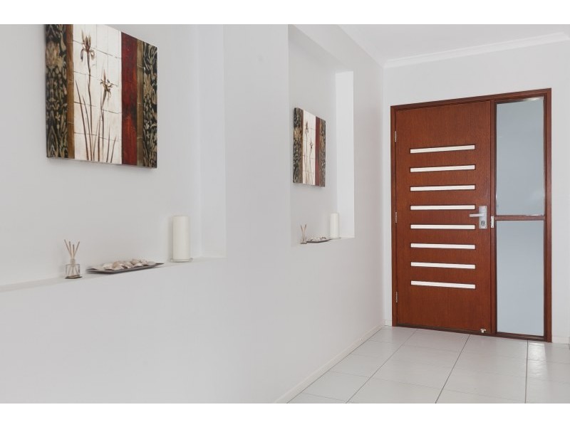 15 Lancewood Place, Moggill QLD 4070