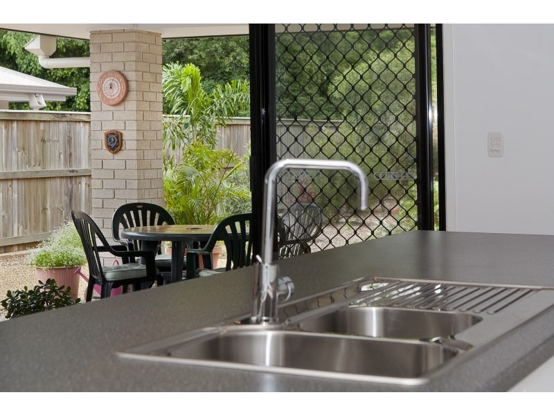 15 Lancewood Place, Moggill QLD 4070