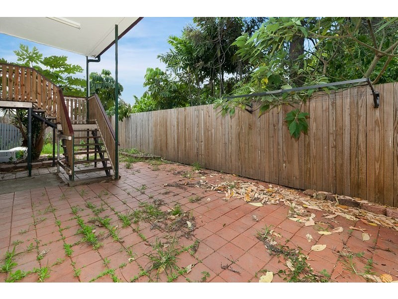 21 Dudleigh Street, Booval QLD 4304