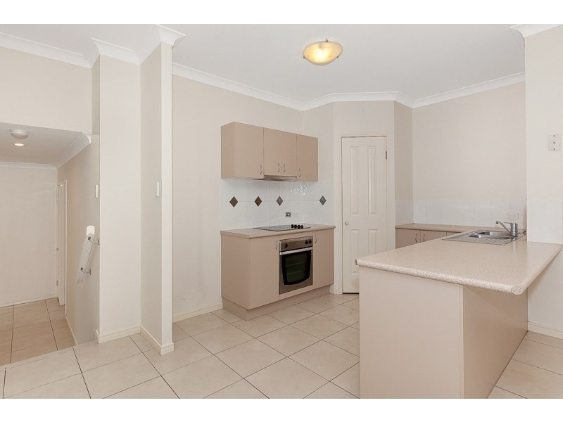 2 Heathwood Place, Collingwood Park QLD 4301