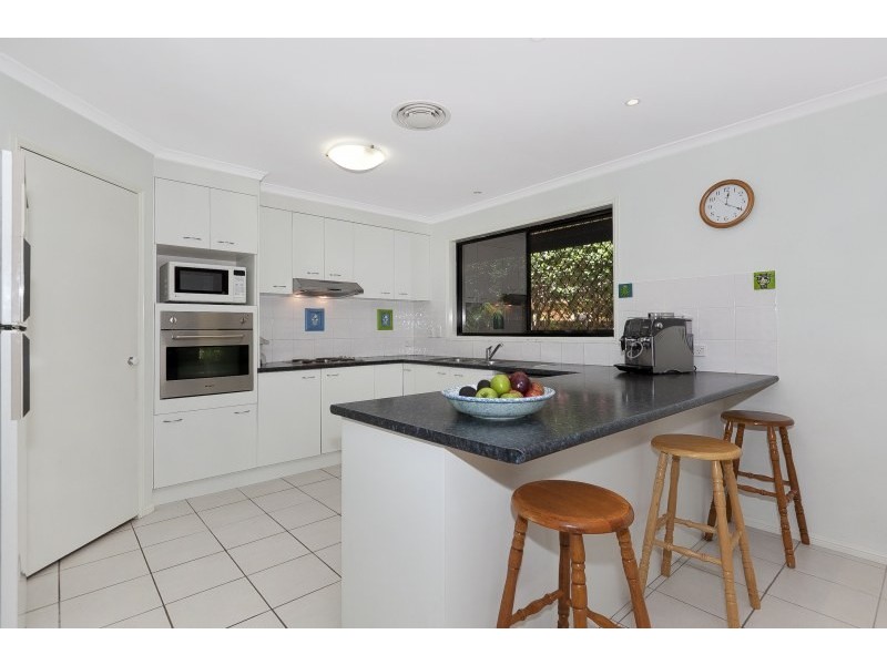 20 Glenwood Place, Moggill QLD 4070