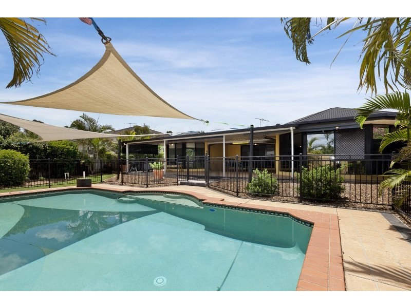 20 Glenwood Place, Moggill QLD 4070