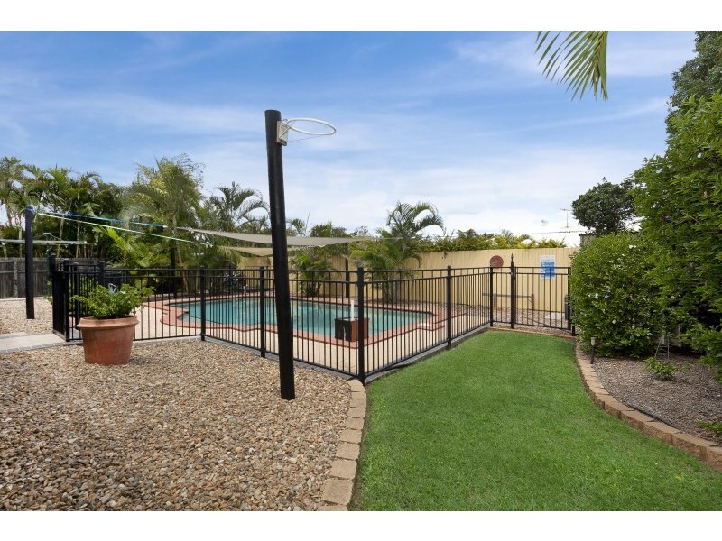 20 Glenwood Place, Moggill QLD 4070