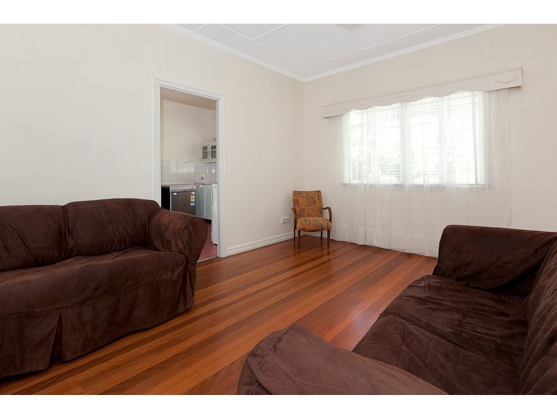 12 Hindon Street, Corinda QLD 4075