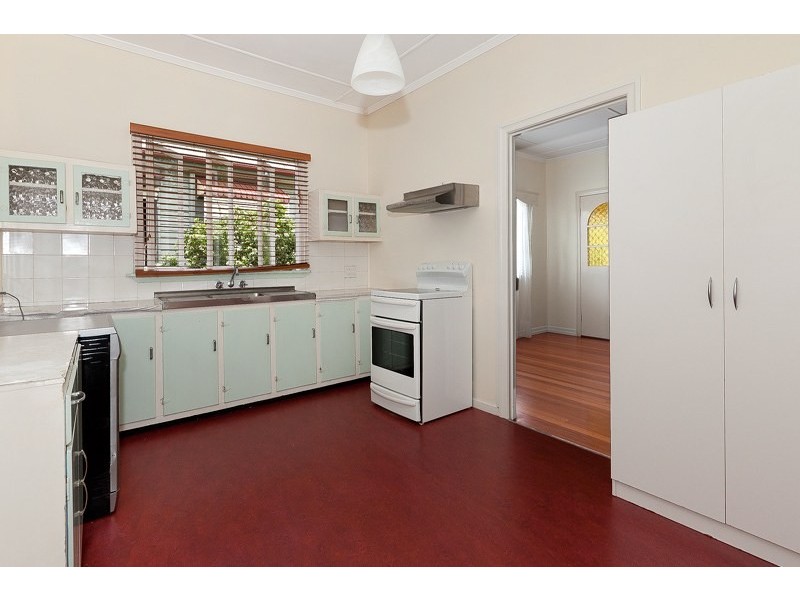 12 Hindon Street, Corinda QLD 4075