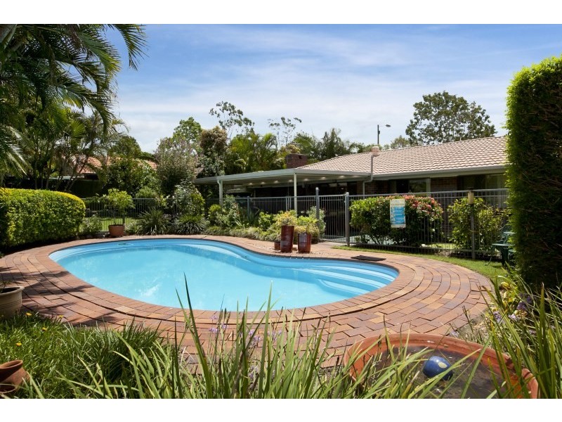 16 Montanus Drive, Bellbowrie QLD 4070