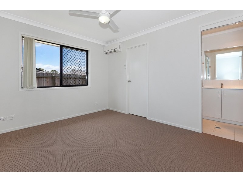 1 Davison Court, Marsden QLD 4132