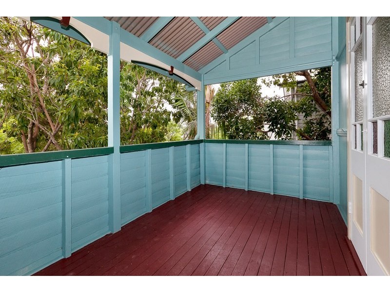 141 Temple Street, Coorparoo QLD 4151