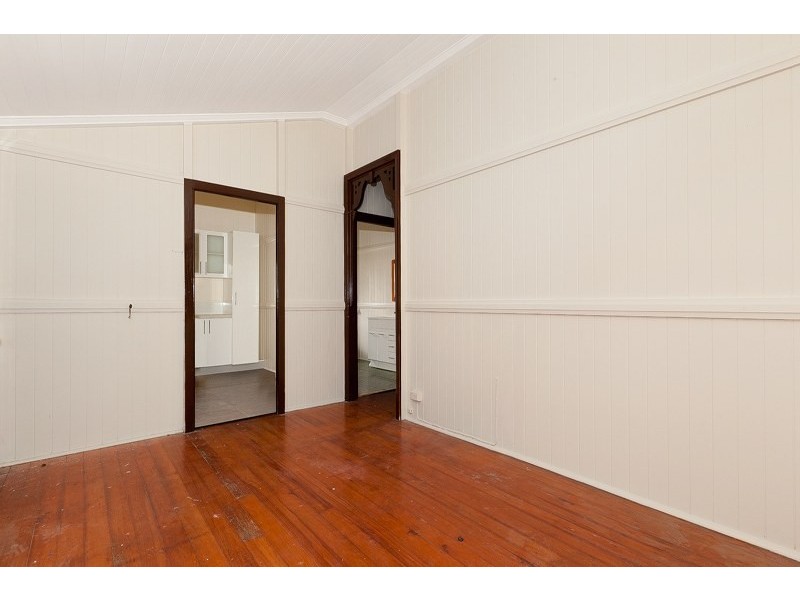 141 Temple Street, Coorparoo QLD 4151