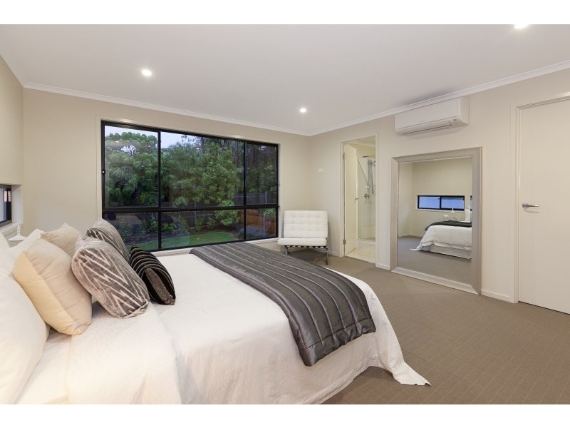 236 Blaker Road, Keperra QLD 4054