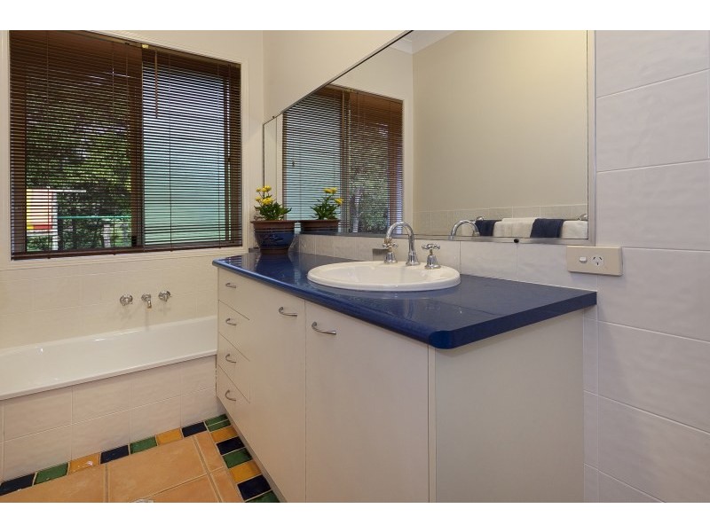 261 Upper Camp Mountain Road, Camp Mountain QLD 4520