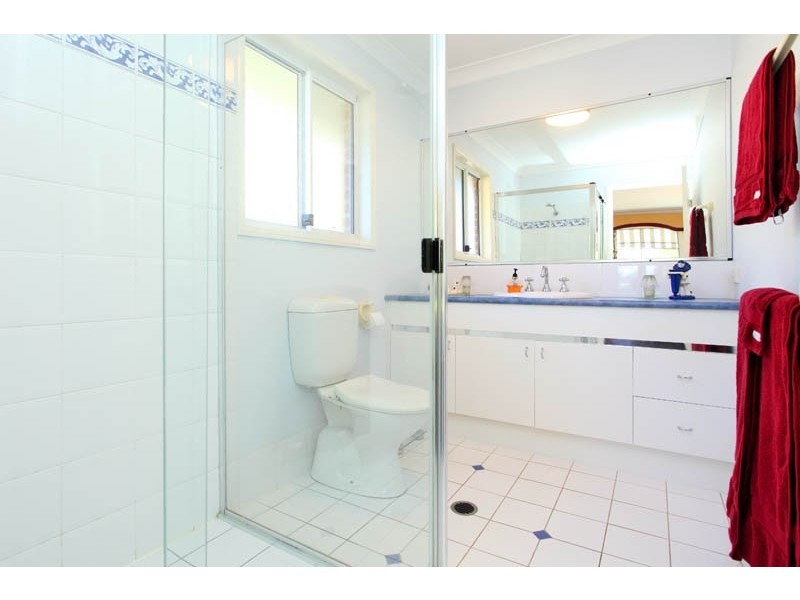 36 Crestwood Street, Moggill QLD 4070