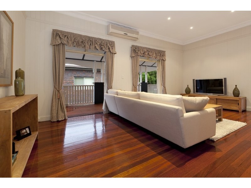 117 Khartoum Street, Gordon Park QLD 4031