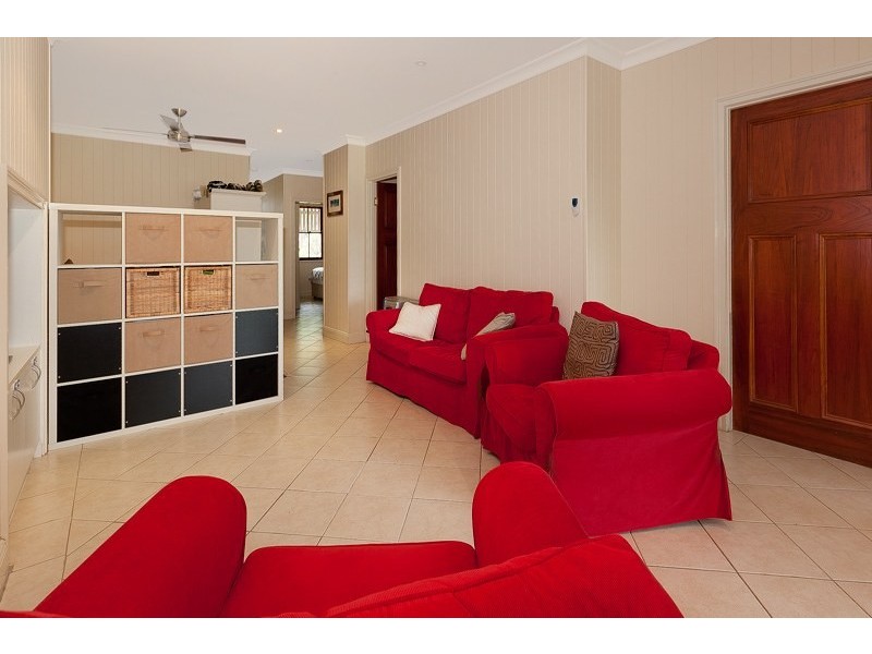 35 Rose Lane, Gordon Park QLD 4031