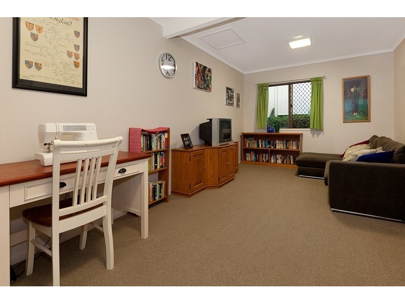 83 Corrofin Street, Ferny Grove QLD 4055