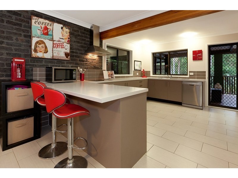 83 Corrofin Street, Ferny Grove QLD 4055