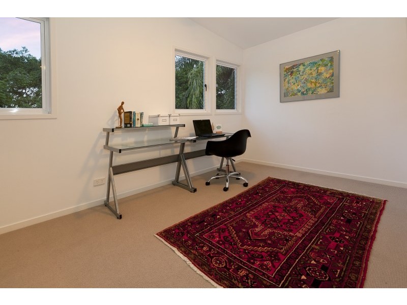 12 Thurlow Street, Newmarket QLD 4051