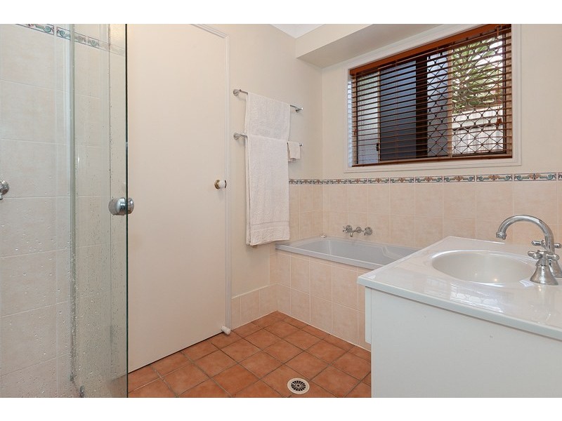 20 Cedrela Street, Moggill QLD 4070