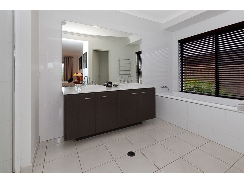 36 Paperbark Circuit, Moggill QLD 4070