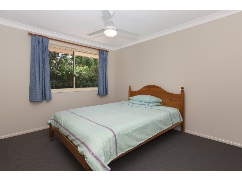 48 Pine County Place, Bellbowrie QLD 4070