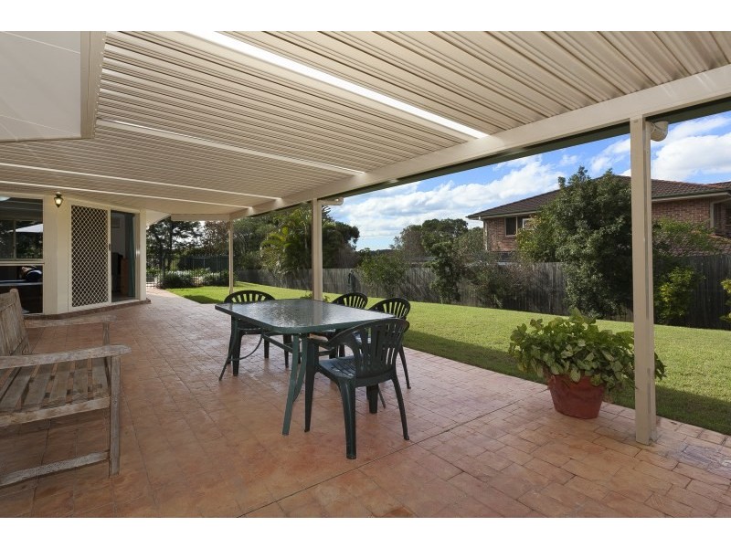 48 Pine County Place, Bellbowrie QLD 4070