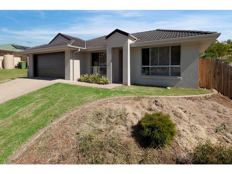 85 High Street, Blackstone QLD 4304