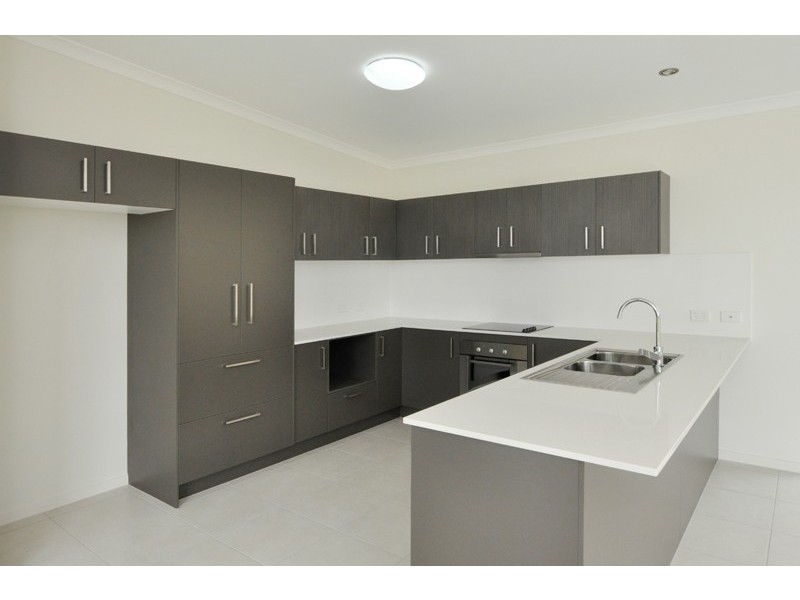 20 Dorinda Close, Clinton QLD 4680