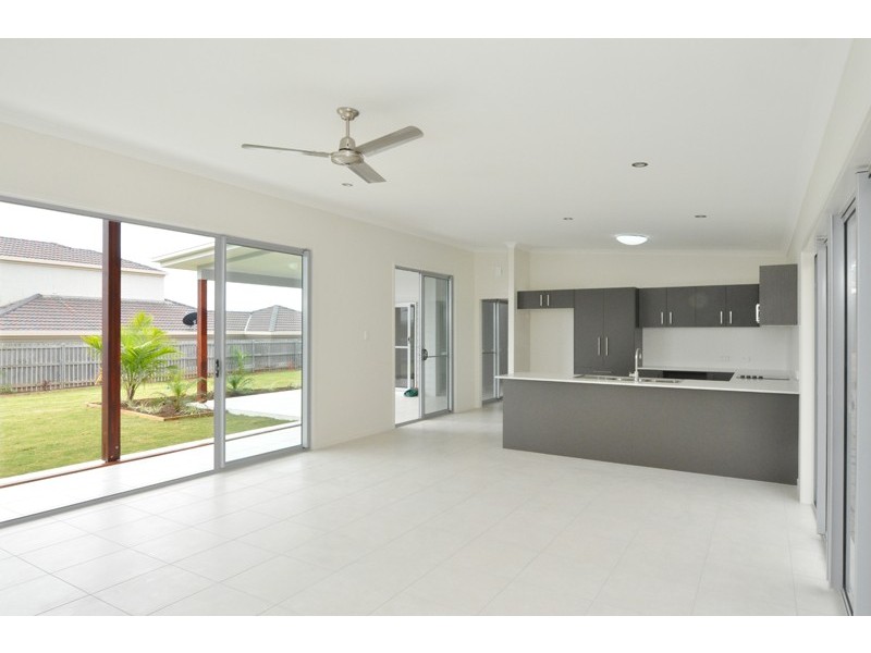 20 Dorinda Close, Clinton QLD 4680