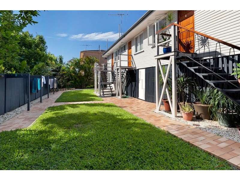Unit 3/11 Henry Street, Greenslopes QLD 4120
