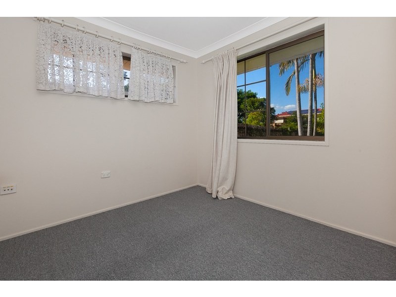 60 Peverill Street, Hillcrest QLD 4118