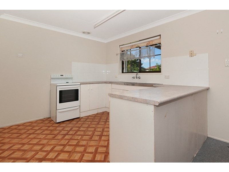 60 Peverill Street, Hillcrest QLD 4118